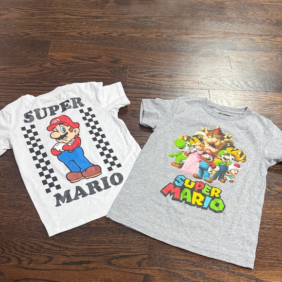 Super Mario Bros Other - Super Mario T-shirt, bundle size XS